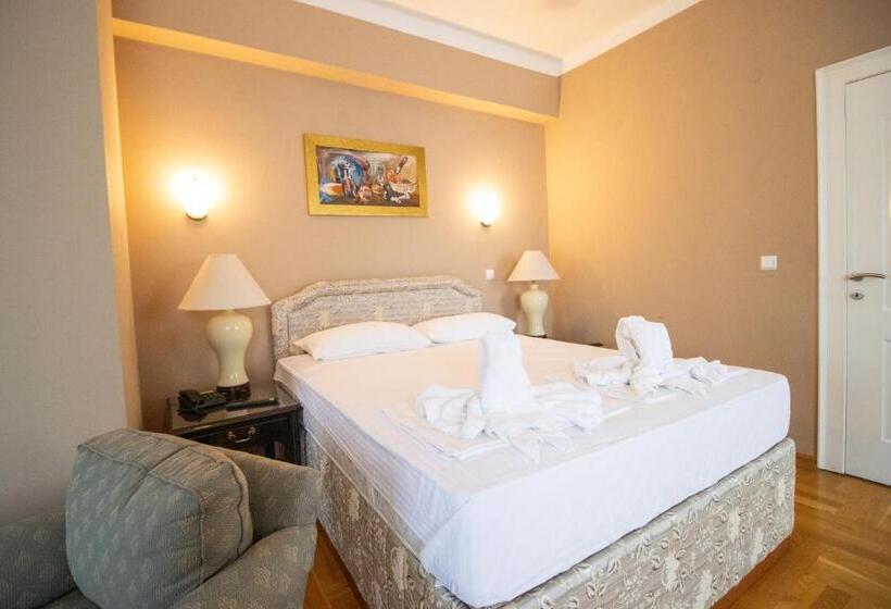 اتاق خانوادگی با سرویس بهداشتی مشترک, Home Story Sarajevo, Vogošća