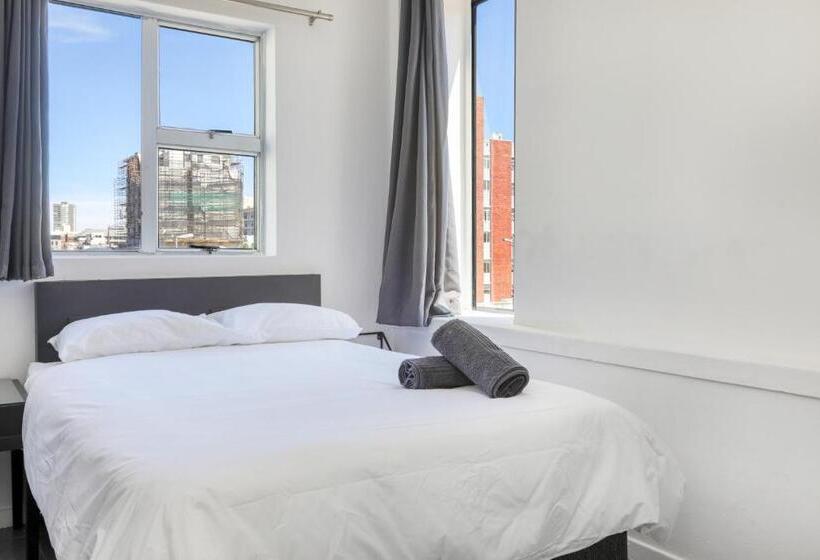 Номер Стандарт, Inn & Out Express Sea Point