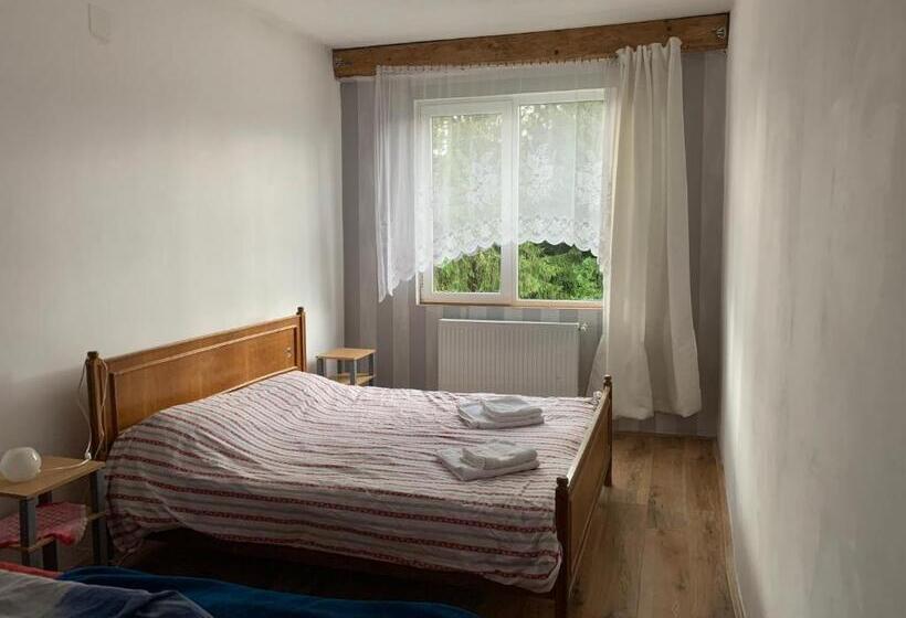 Quarto Triplo Estandar, Weinesya Sunset Smida