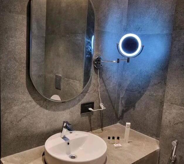 استودیوی استاندارد, The Heaven Studios