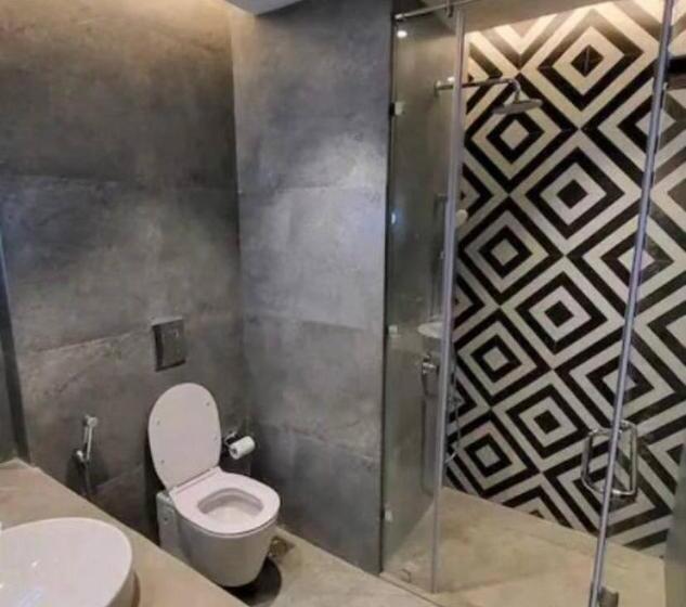 استودیوی استاندارد, The Heaven Studios