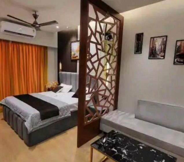 استودیوی استاندارد, The Heaven Studios