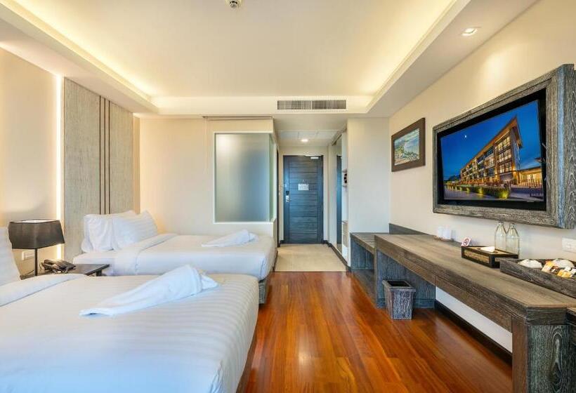 اتاق لوکس, Treepana Boutique Hotel, Huahin