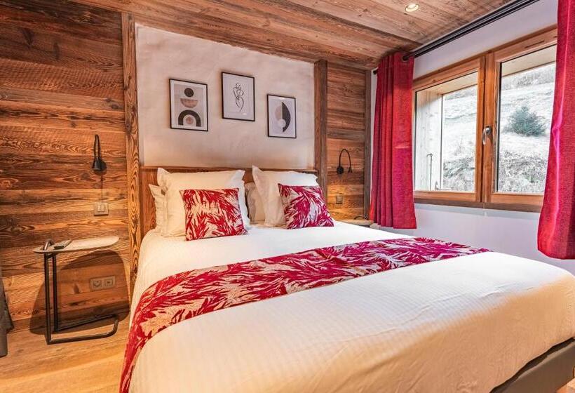 اتاق استاندارد با چشم‌انداز کوهستان, Chalet Charming B And B