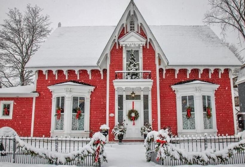 バスタブ付きスタンダードルーム, The Red House Fredericton