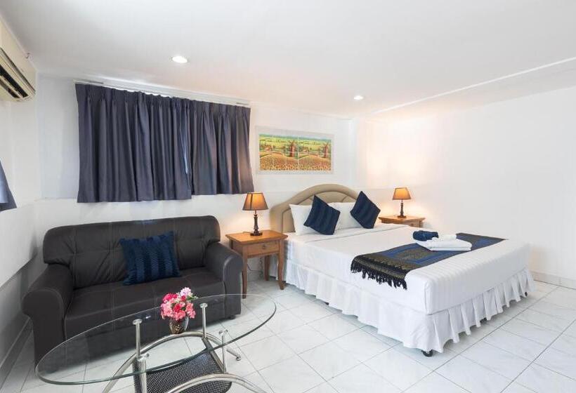 스탠다드 룸 킹사이즈 침대, Bevans Place Karon