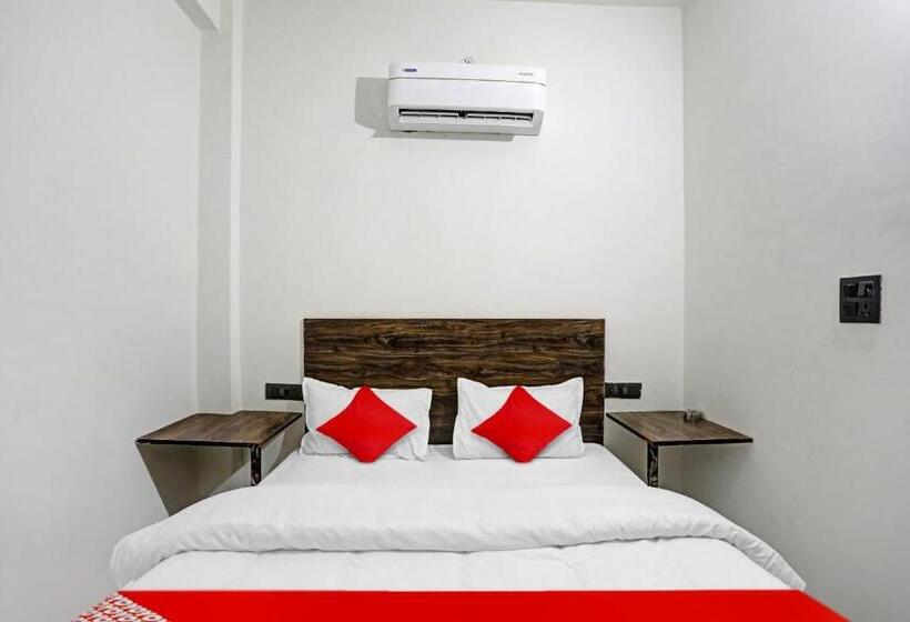 Трехместный Номер Классика, Oyo Flagship Palacio Inn