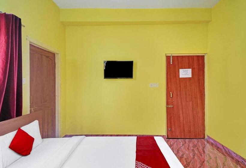 Трехместный Номер Классика, Oyo Flagship Hotel Dream Inn