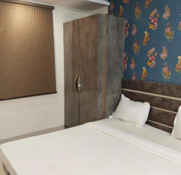 اتاق کلاسیک سه تخته, Collection O 80999e Hotel Stay