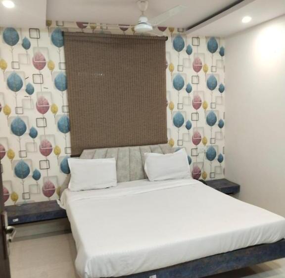 اتاق کلاسیک سه تخته, Collection O 80999e Hotel Stay