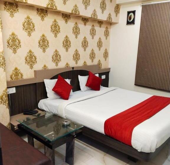اتاق کلاسیک سه تخته, Collection O 80999e Hotel Stay