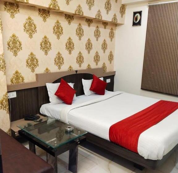 اتاق کلاسیک سه تخته, Collection O 80999e Hotel Stay
