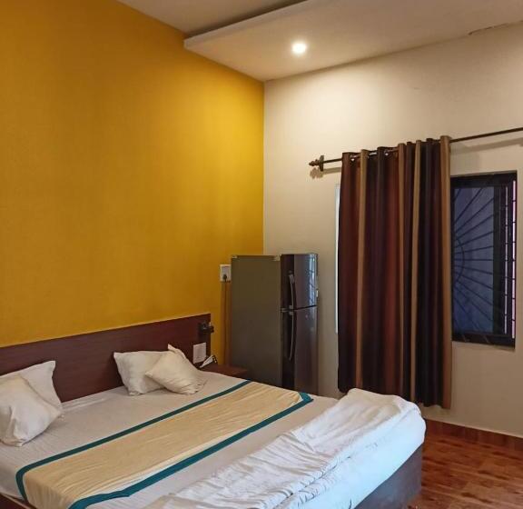 经济房, Royalstar Resort