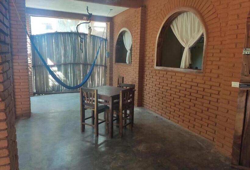 استودیوی لوکس, Maza Y Tona, Prívate House With Yoga Studio