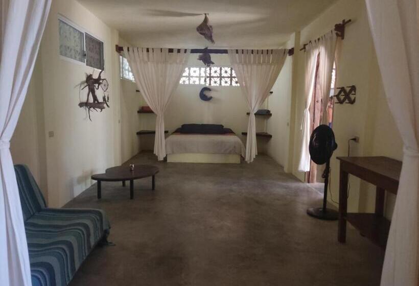 استودیوی لوکس, Maza Y Tona, Prívate House With Yoga Studio