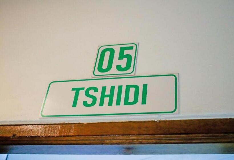 اتاق استاندارد با چشم‌انداز استخر, Pitikwe Hill Guesthouse