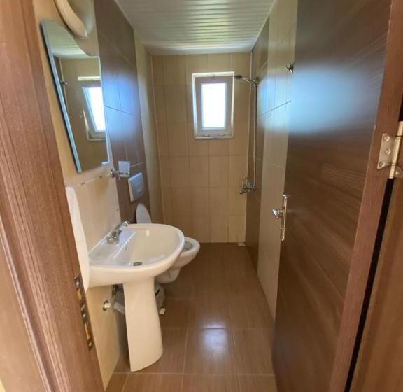 Apartamento 1 Dormitório com Terraço, Dede Apart Otel