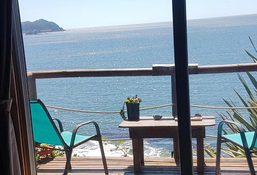Полулюкс Вид на Море, Cabańas De La Ochi
