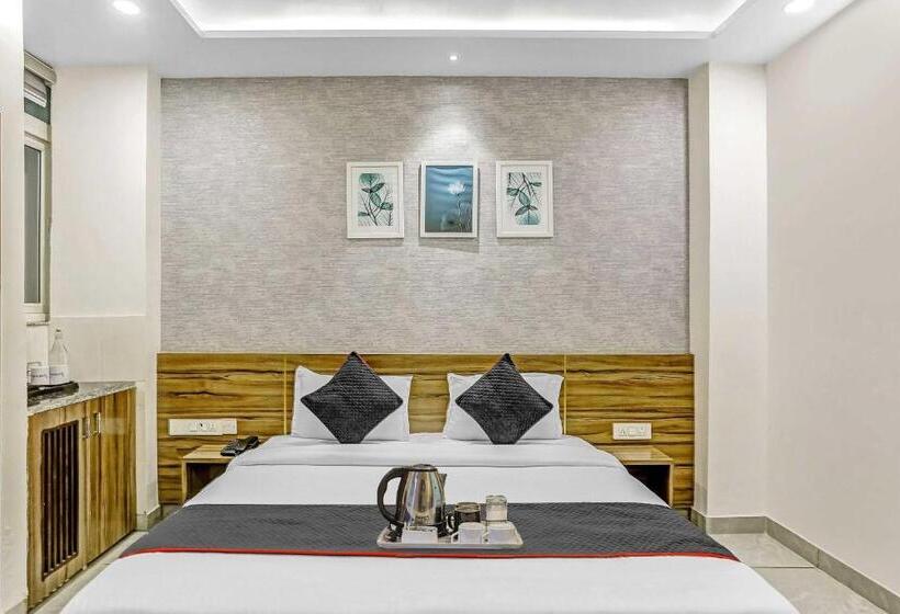 Quarto Triplo Clássico, Townhouse 816 Diamond Tree Near Dilshad Garden Metro Station