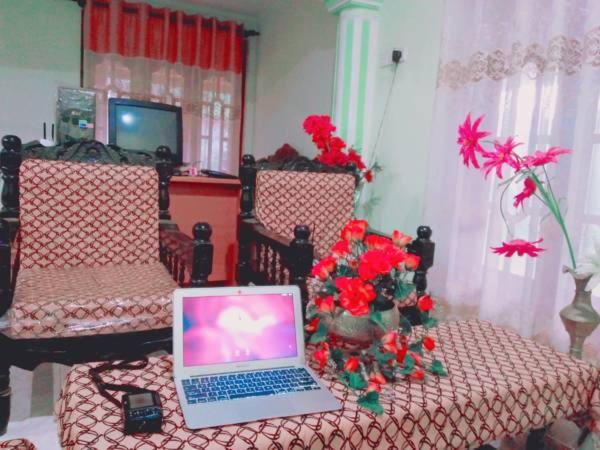 Номер Deluxe, Tharurashmi Sea Pond Villa & Surf Hostel   Hiriketiya