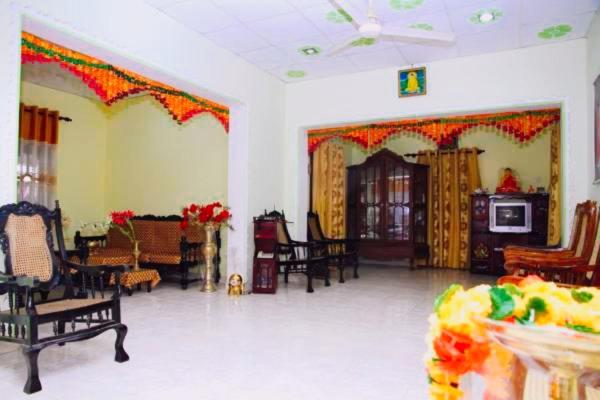 Номер Стандарт, Tharurashmi Sea Pond Villa & Surf Hostel   Hiriketiya