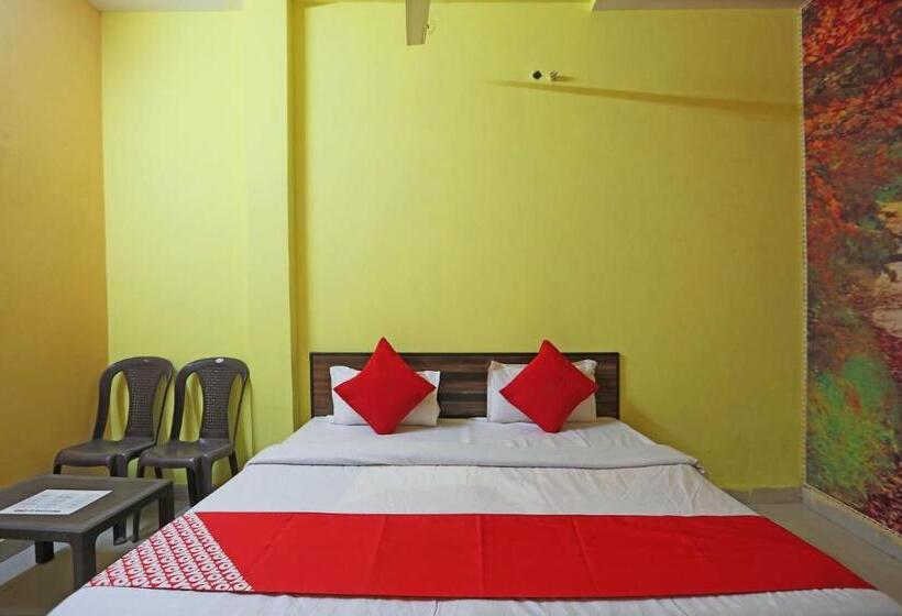 三人经典房间, Oyo Flagship Sangam Guest House