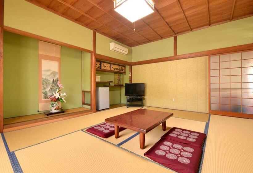 패밀리 룸, Kikuya Ryokan