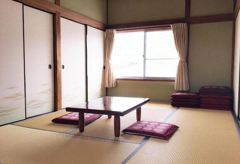 스탠다드 트리플 룸, Kikuya Ryokan