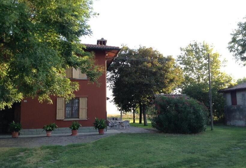 Четырехместный Номер Стандарт, La Maison B&b Di Brigitte E Simone