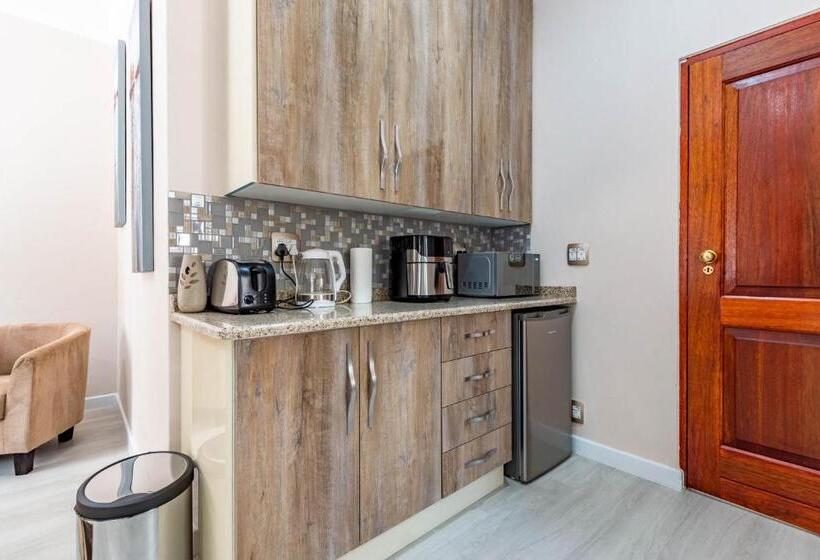 اتاق استاندارد با تخت بزرگ, Rsa Lodge
