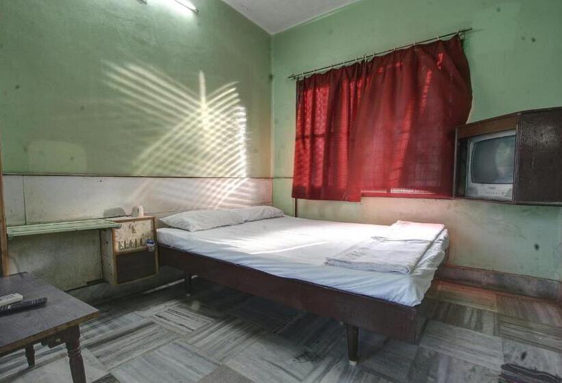 三人经典房间, Spot On Hotel Anandha