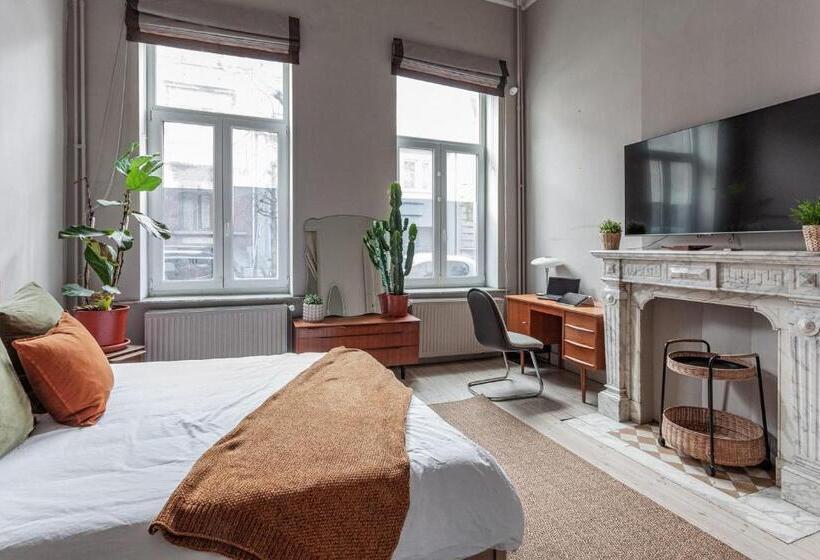 آپارتمان 1 خوابه همکف, Comenstay Brussels