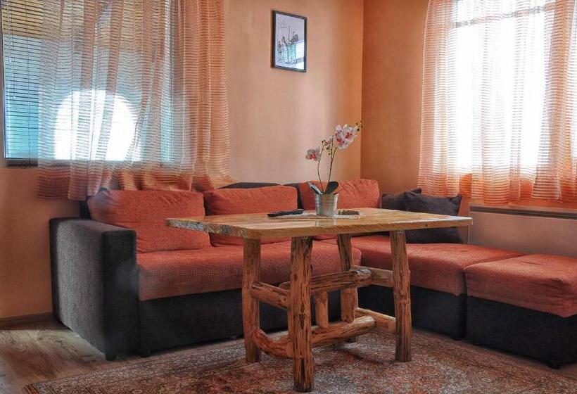 آپارتمان 1 خوابه با بالکن, Guest House Eli
