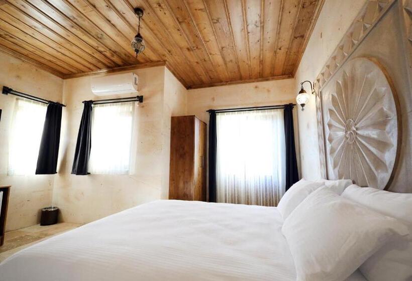 Номер Deluxe с Балконом, Rocca Stone House
