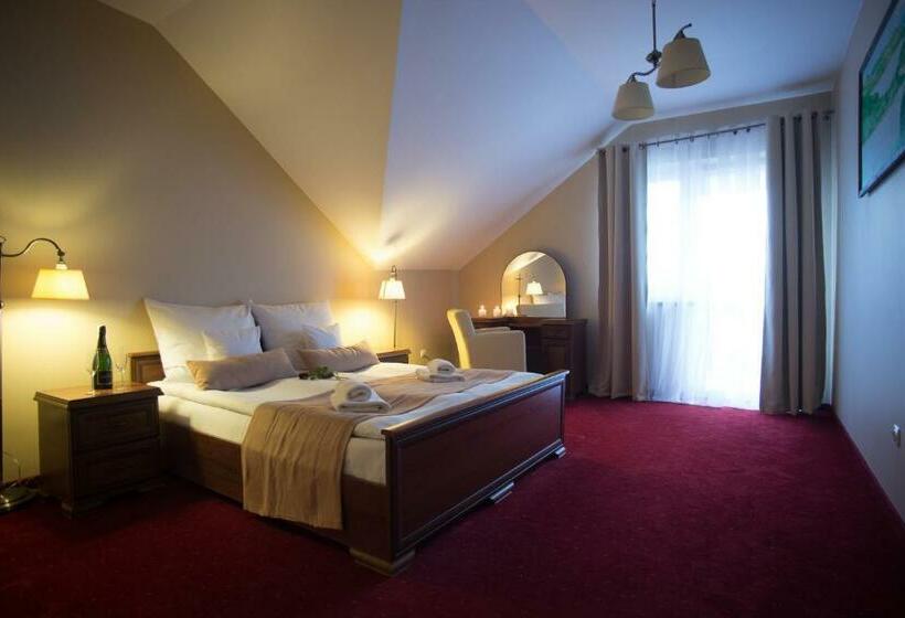 Quarto Estandar, Karino Spa