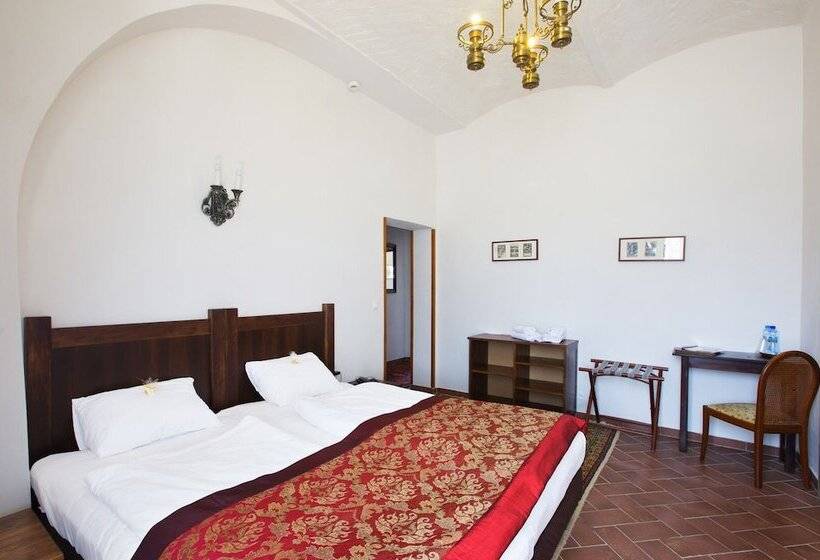 Номер Стандарт, Pałac Wiechlice   Hotel, Restaurant, Spa