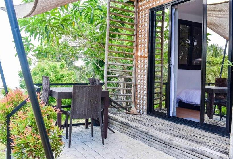 Семейный Номер, Leonora Beach Resort And Recreation