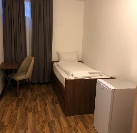 اتاق استاندارد یک تخته با سرویس بهداشتی مشترک, Hostel Casa Andalucia