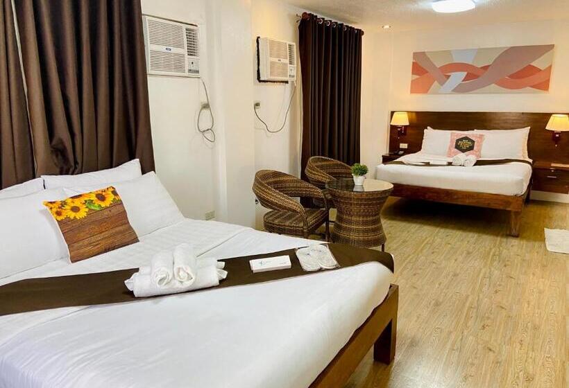 Семейный Номер, Funtasea Hotel And Beach Resort