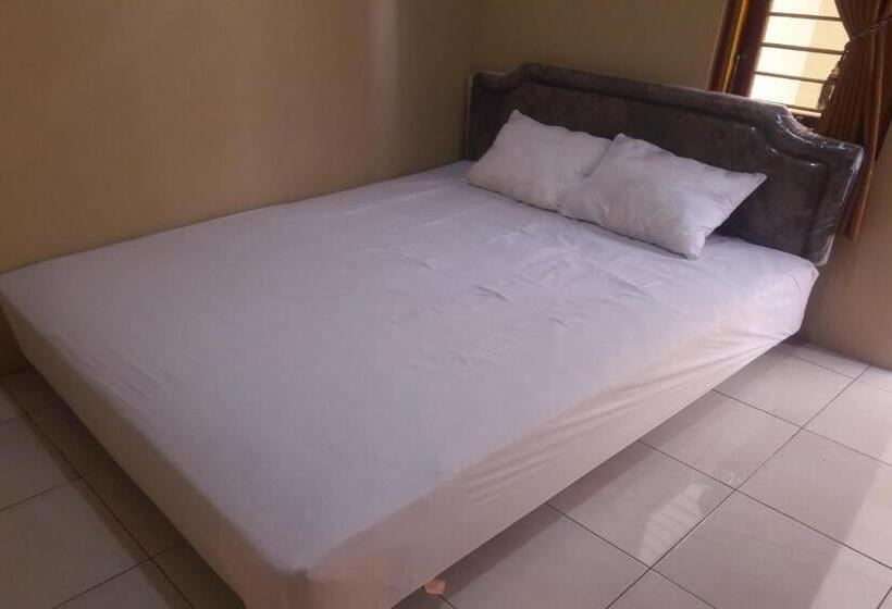 اتاق استاندارد, Oyo 93521 Wisma Flamboyan