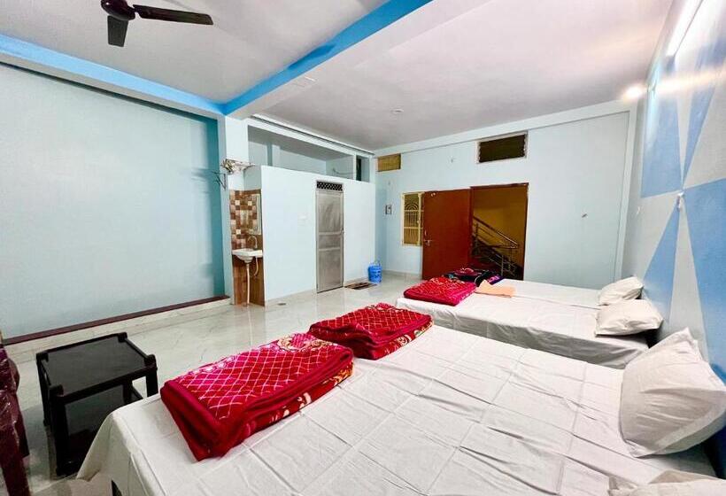 Family Suite, Trilok Residency   Dashashwamedh Varanasi