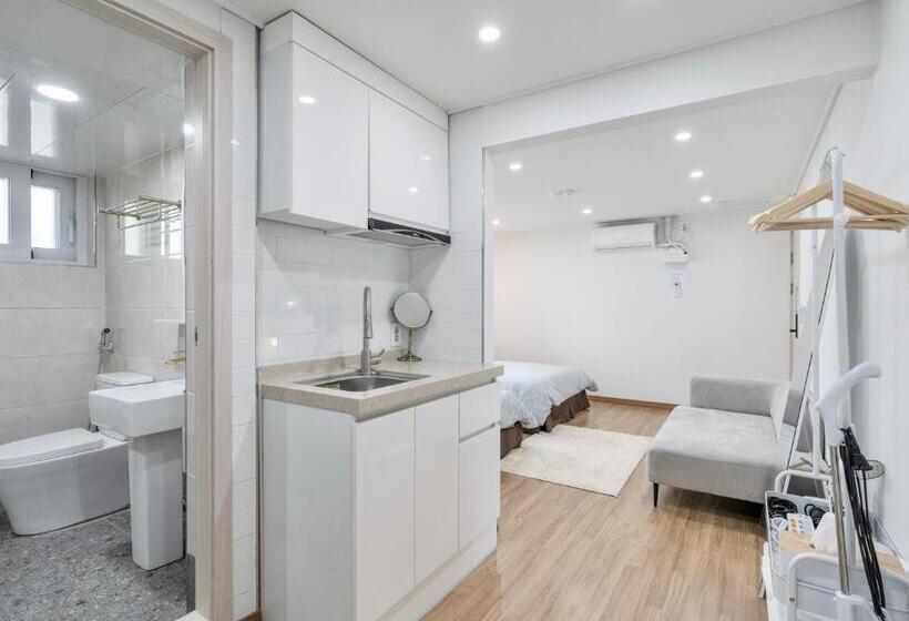 استودیو استاندارد با تراس, Harmony Stay