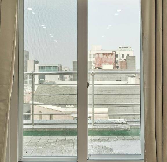 استودیو استاندارد با تراس, Harmony Stay