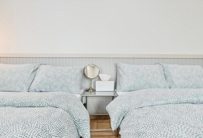 استودیو استاندارد با بالکن, Harmony Stay