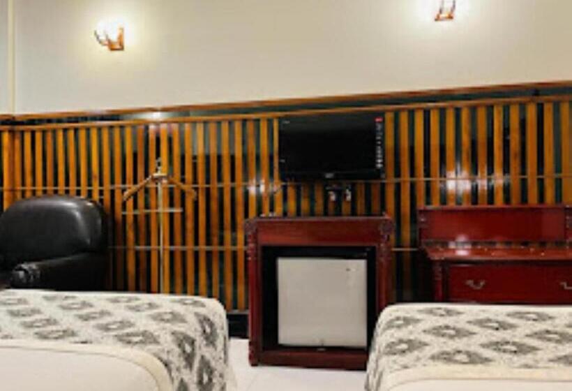 اتاق استاندارد یک نفره, Mera Mann,lucknow
