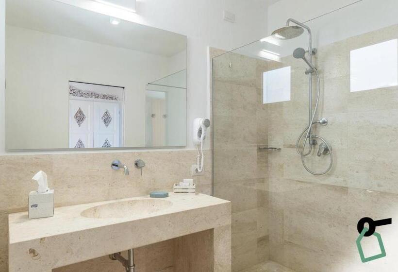 Номер Стандарт Вид на Море, Hotiday Room Collection   Porto Cervo