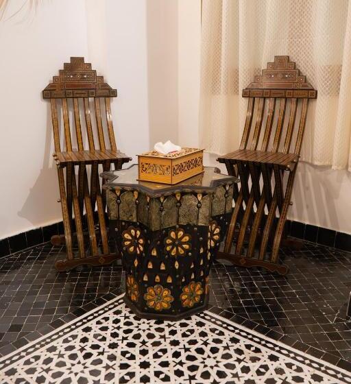 اتاق لوکس با چشم‌انداز استخر, Darif S Riad & Spa