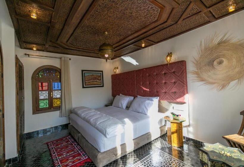 اتاق لوکس با چشم‌انداز استخر, Darif S Riad & Spa