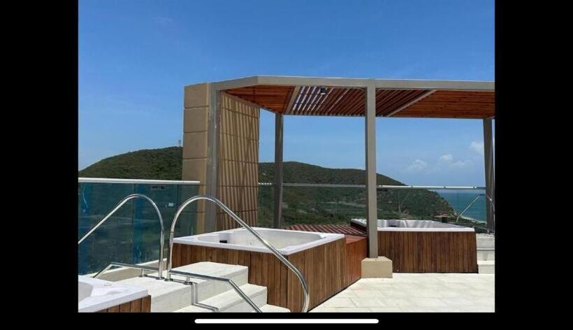 آپارتمان 1 خوابه با چشم‌انداز دریا, Salguero Suites Resort