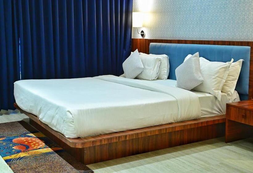 Семейное Студио, The One Hotel Nashik